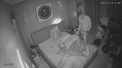 Click image for larger version. 

Name:	2073s.mp4_snapshot_11.03_[2025.10.27_07.10.40].jpg 
Views:	100 
Size:	84.9 KB 
ID:	11864