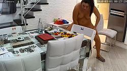 Click image for larger version. 

Name:	14.mp4_snapshot_04.22_[2018.05.23_19.34.06].jpg 
Views:	11457 
Size:	95.5 KB 
ID:	270