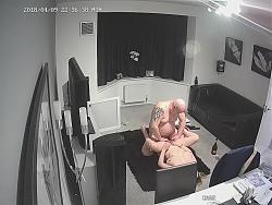 Click image for larger version. 

Name:	210.mp4_snapshot_02.39.360.jpg 
Views:	698 
Size:	84.3 KB 
ID:	3701