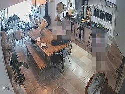 Click image for larger version. 

Name:	729.mp4_snapshot_01.46.264.jpg 
Views:	1190 
Size:	94.5 KB 
ID:	5297